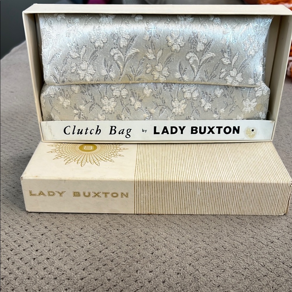 Buxton Silver Floral Clutch
